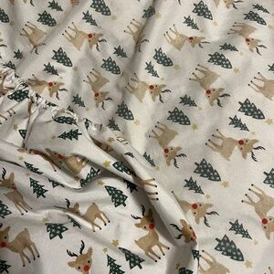 Baby Reindeer Holiday Themed Sheet Set